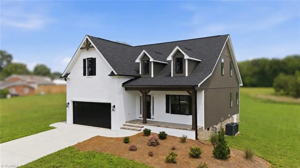 377 Lenalan Drive, Lexington, NC 27295 - #1