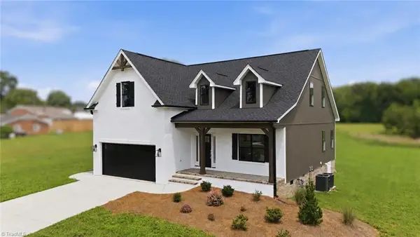 377 Lenalan Drive, Lexington, NC 27295