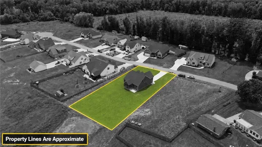 377 Lenalan Drive, Lexington, NC 27295 - #2