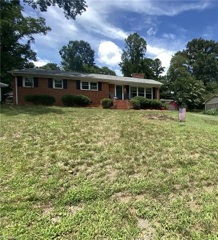 1112 Green Street, Reidsville, NC 27320 - #3