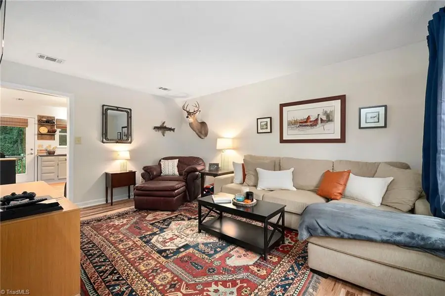 524 Rock Cliff Court, Winston Salem, NC 27104 - #3
