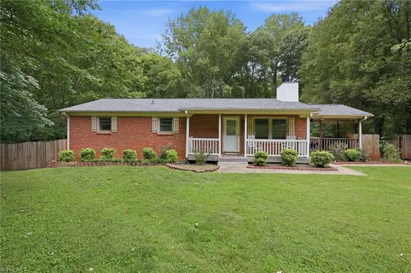 2273 Willow Bend Drive, Kernersville, NC 27284