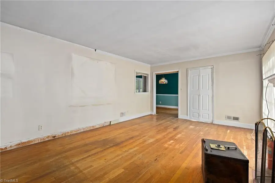 724 Magnolia Street, Winston Salem, NC 27103 - #2