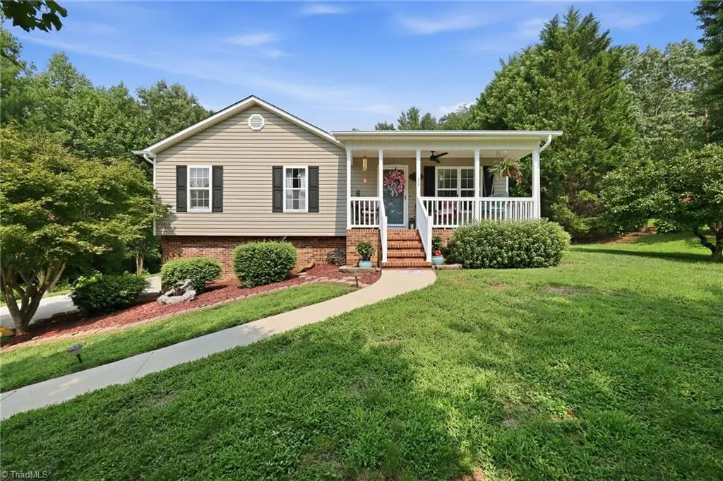 270 Bridgewater Road, Mount Airy, NC 27030 - #1