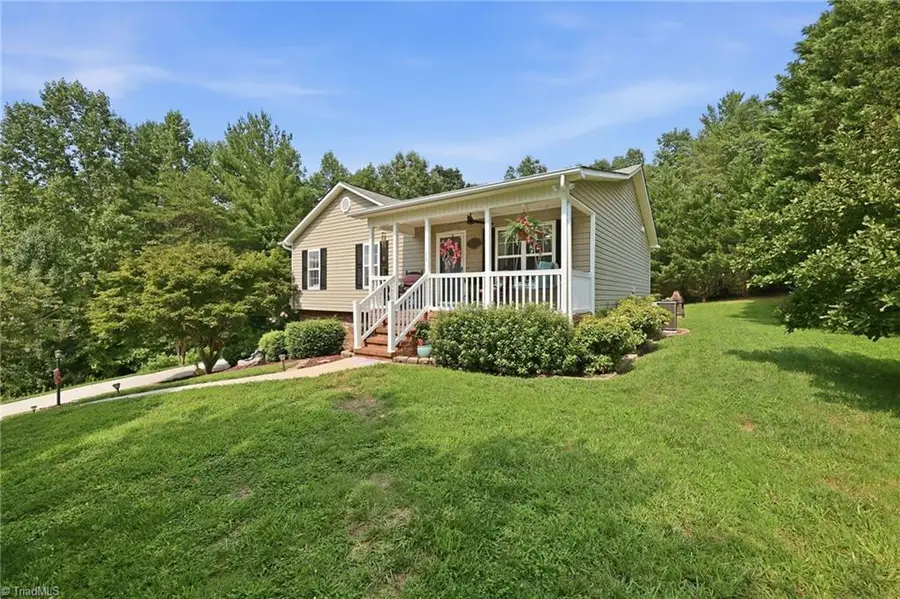 270 Bridgewater Road, Mount Airy, NC 27030 - #2