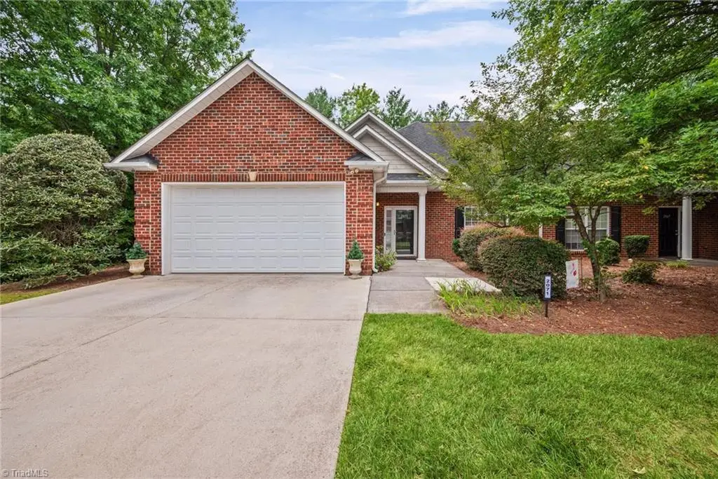 2071 Salisbury Square, Winston Salem, NC 27127 - #1
