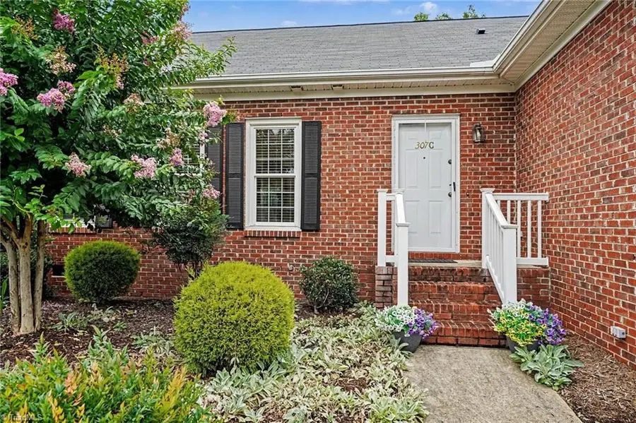 307 Oleander Drive #C, Eden, NC 27288-9577 - #3