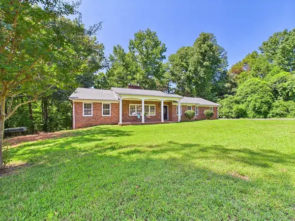 246 Merry Hills Drive, High Point, NC 27262