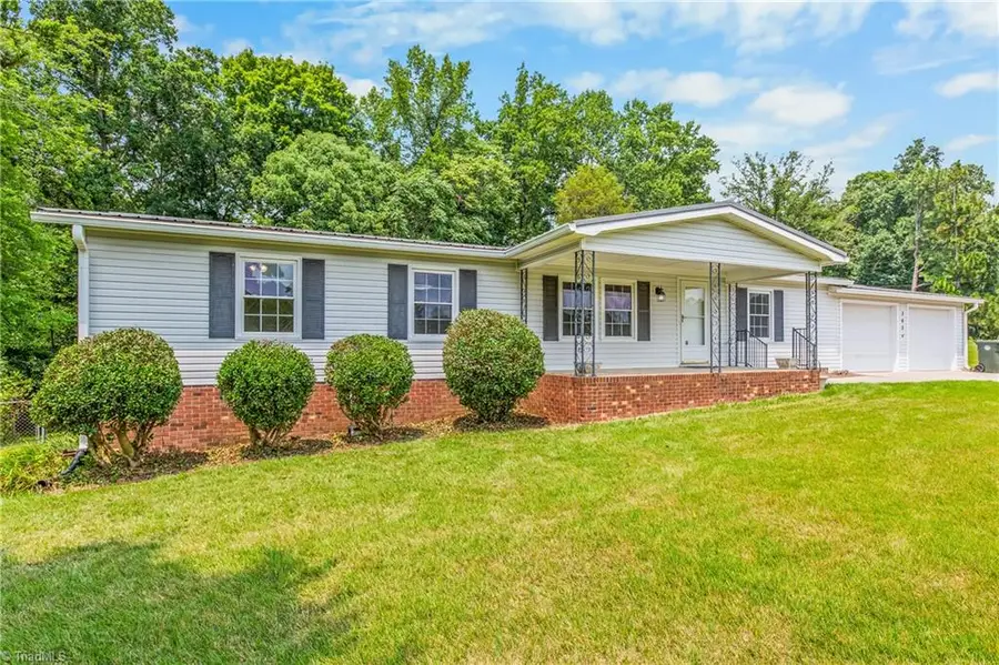 363 North Road, Thomasville, NC 27360 - #3