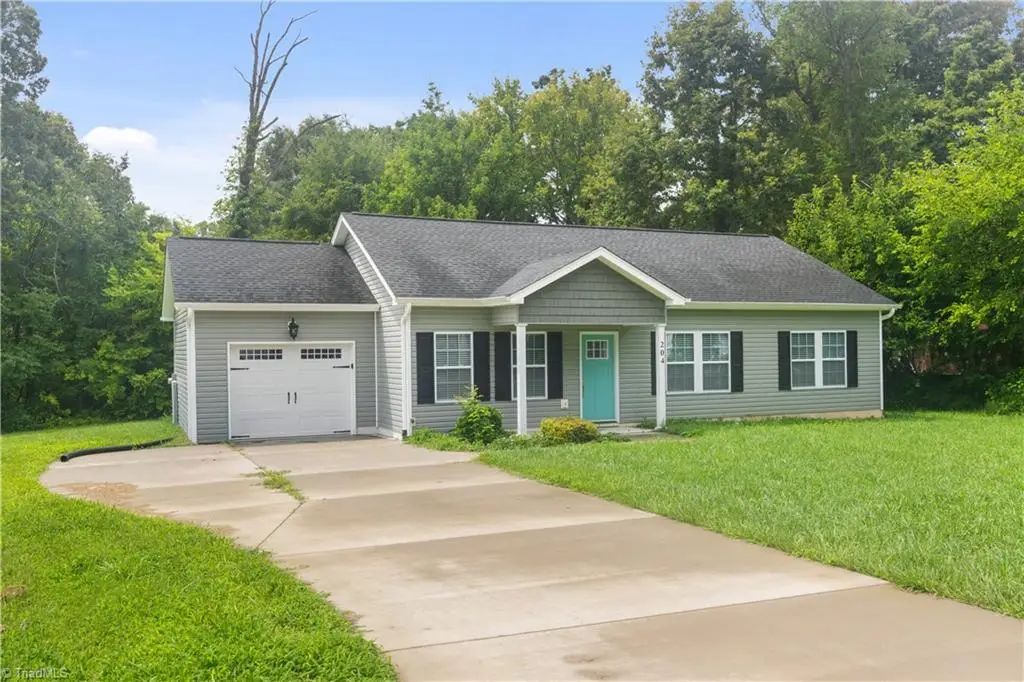 204 Quail Drive, Winston Salem, NC 27105 - #1