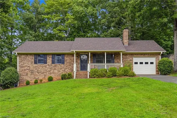 5958 Hauser Farm Road, Pfafftown, NC 27040