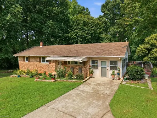 5703 Summit Avenue, Browns Summit, NC 27214
