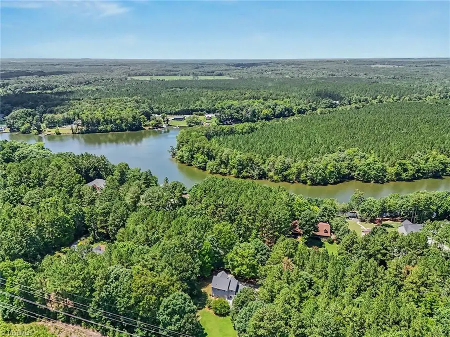 816 Crystal Bay Drive, Denton, NC 27239 - #2