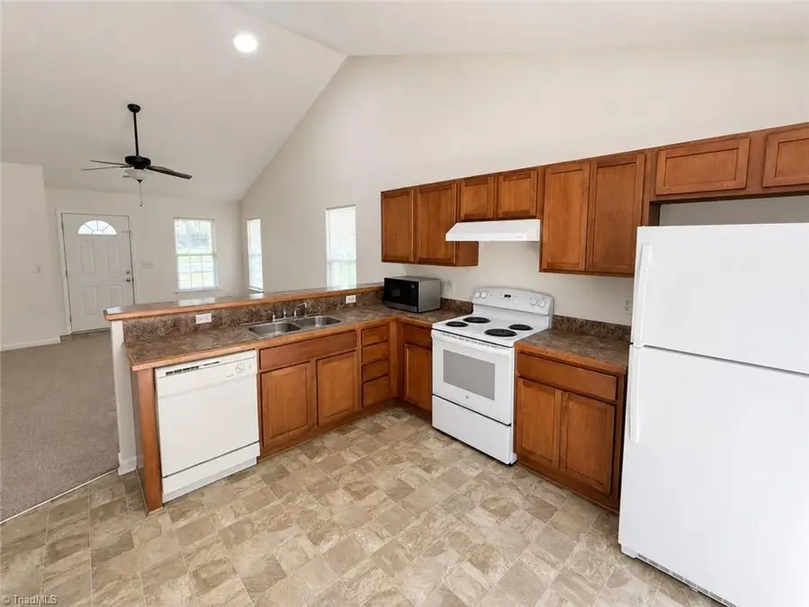 2103 Ontario Street, Greensboro, NC 27403 - #3