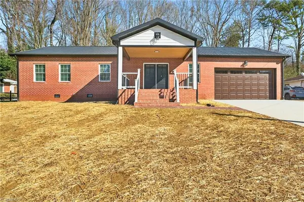 1256 Cloister Drive, Winston-Salem, NC 27127