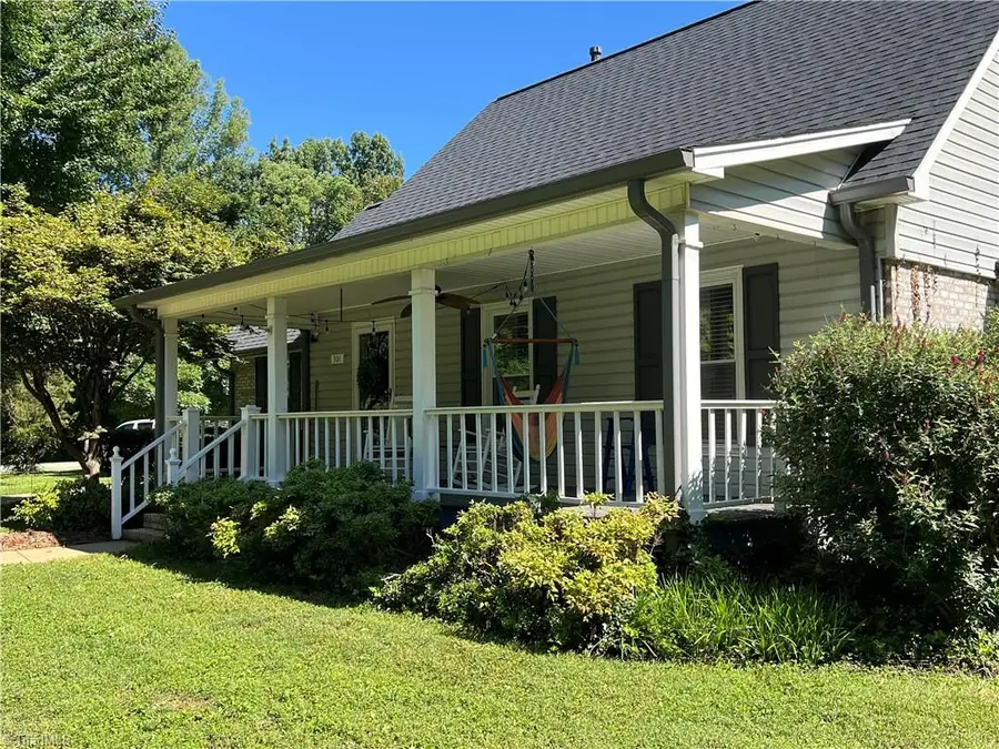 301 Shadowood Drive, Reidsville, NC 27320 - #3