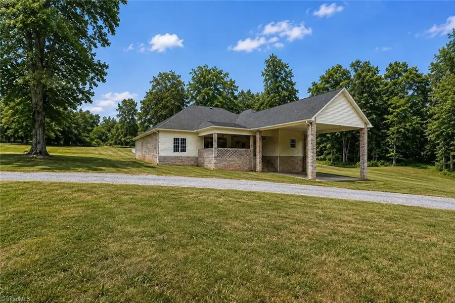 9190 Laurel Glenn Drive, Rural Hall, NC 27045 - #2
