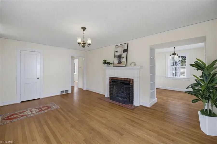 1008 W Northwood Street, Greensboro, NC 27408 - #2
