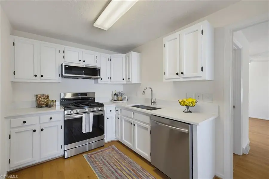 1008 W Northwood Street, Greensboro, NC 27408 - #3