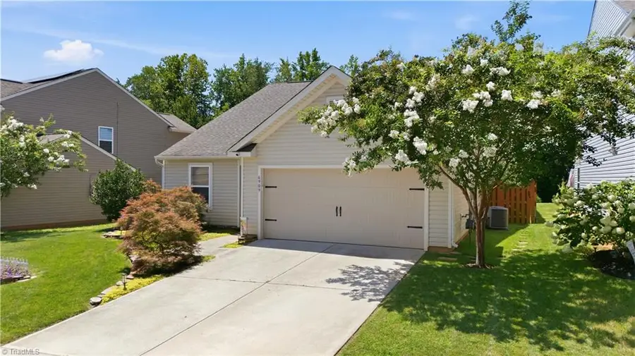6909 Lowline Drive, Greensboro, NC 27405 - #2