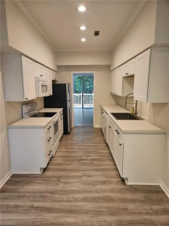 113 Forest View Drive, Winston Salem, NC 27104 - #3