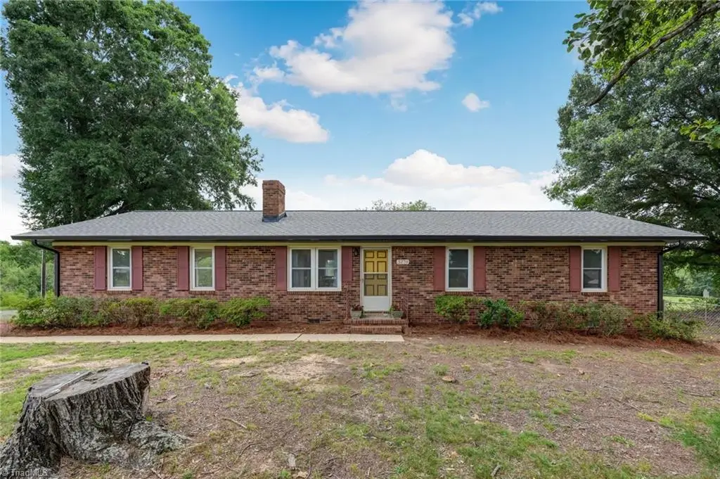 3270 Nc Highway 135, Stoneville, NC 27048 - #1