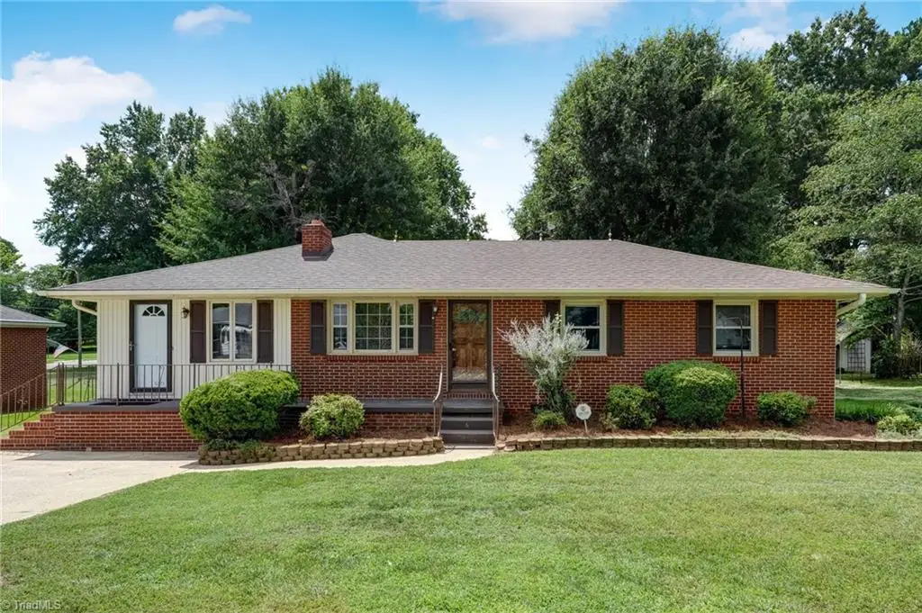 1106 Walnut Street, Reidsville, NC 27320 - #1