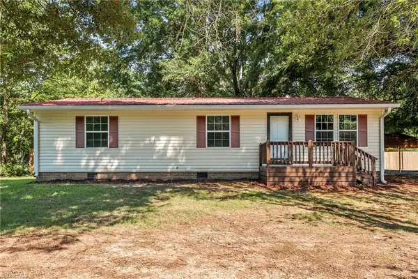 7036 N Nc Highway 109, Winston-Salem, NC 27107