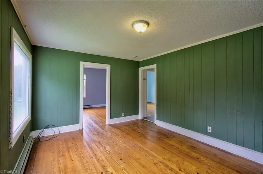 416 E Peachtree Drive, High Point, NC 27265 - #2