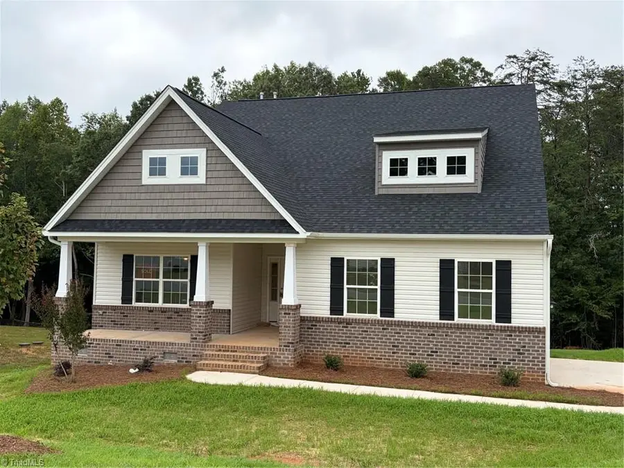 5112 Logos Drive #16 AG, Stokesdale, NC 27357 - #2