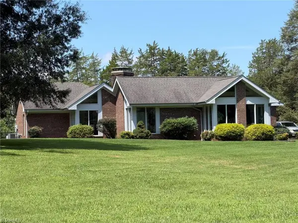 Address Withheld By Seller, Winston-Salem, NC 27106