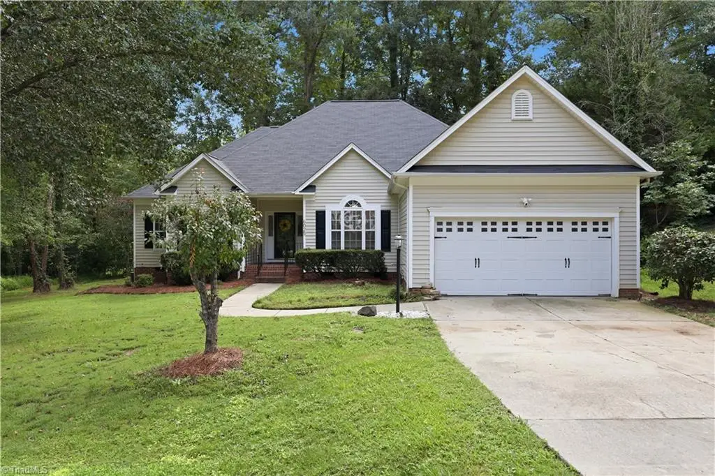 6025 Habersham Drive, Kernersville, NC 27284 - #1