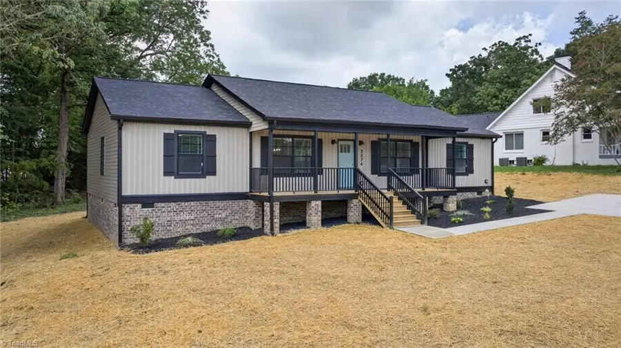 2274 Darwick Road, Winston Salem, NC 27127 - #3