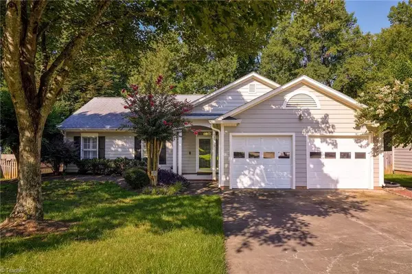 2315 Meadow Gate Drive, Greensboro, NC 27455