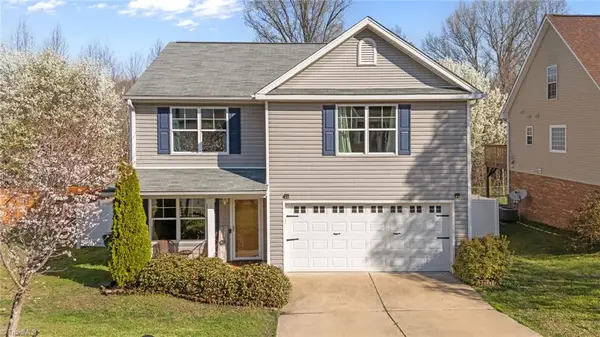 865 Winterside Lane, Winston-Salem, NC 27107