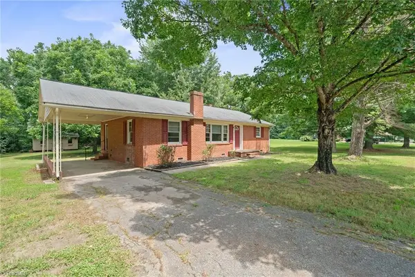 147 Oakdale Circle, Mocksville, NC 27028