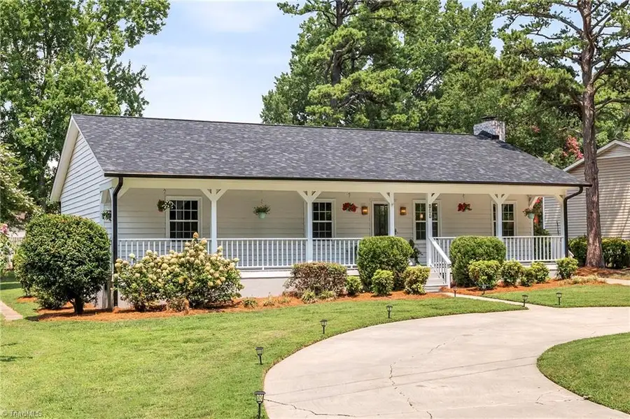 515 Nova Avenue, High Point, NC 27265 - #2