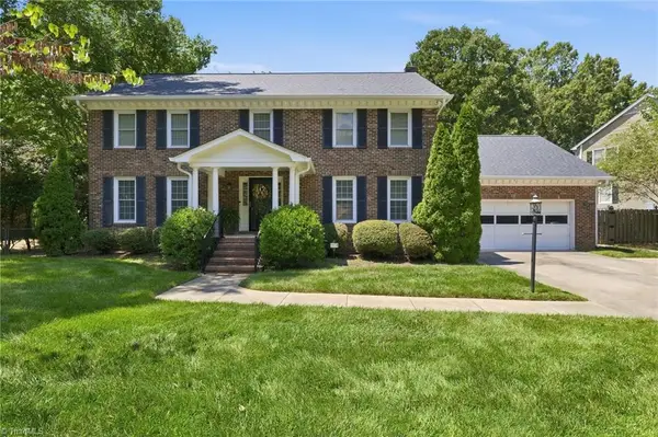 2019 La Dora Drive, High Point, NC 27265