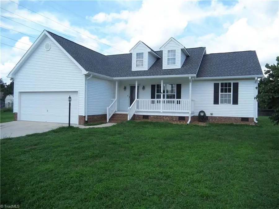 2903 Mitchell Wood Drive, Browns Summit, NC 27214 - #3