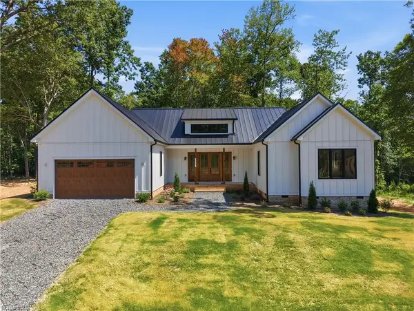 6407 Vedic Drive, Whitsett, NC 27377