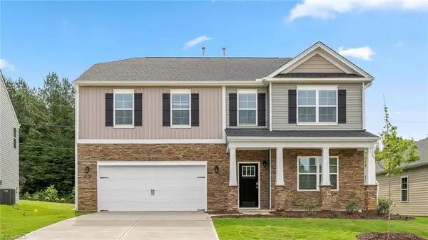 206 Hungerford Boulevard, Jamestown, NC 27282