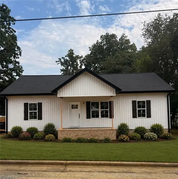 3719 Sharon Avenue, Greensboro, NC 27405
