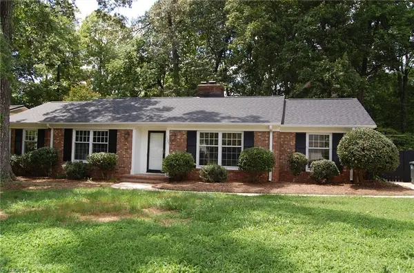 1105 Mcdowell Drive, Greensboro, NC 27408