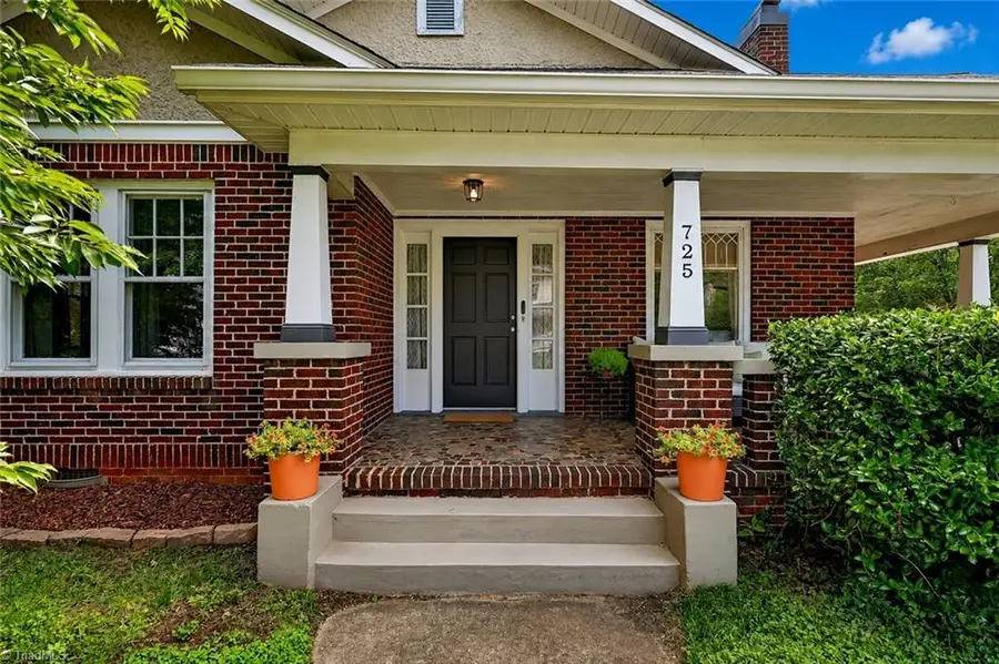 725 Lockland Avenue, Winston Salem, NC 27103 - #3