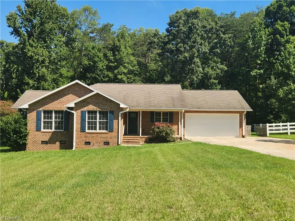 134 Lauten Loop, Madison, NC 27025 - #1