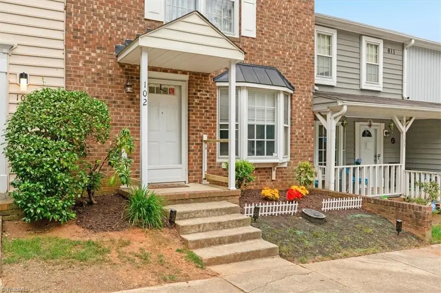 811 Ashebrook Drive #102, Greensboro, NC 27409 - #2