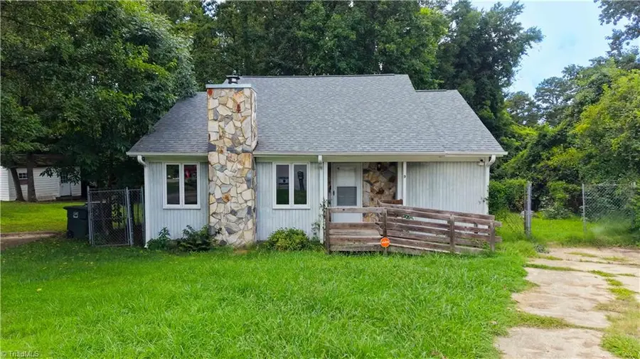 9 Pear Tree Court, Greensboro, NC 27401 - #2
