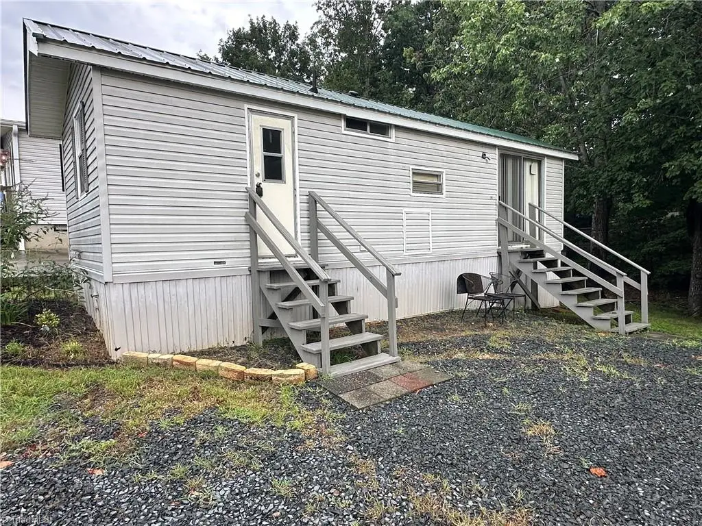 109 Humming Bird Circle, New London, NC 28127 - #1