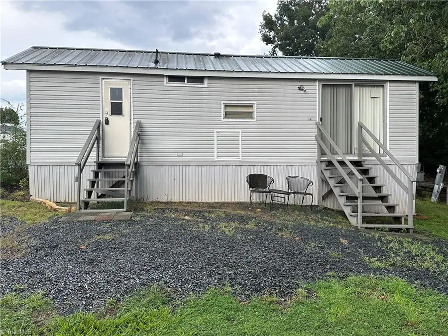 109 Humming Bird Circle, New London, NC 28127 - #3