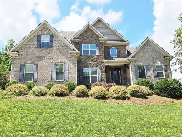 5029 Bennington Way, High Point, NC 27262